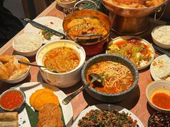 -浩海火燒雲傣家菜(芮欧百货店)