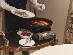 -品海楼·大连海胆锅贴馆(东港店)