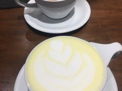 -ZING COFFEE 镜咖啡