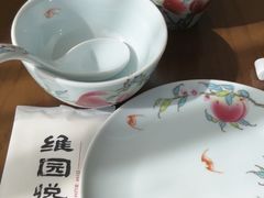 -维园悦谱·海派家常菜(乌鲁木齐南路店)