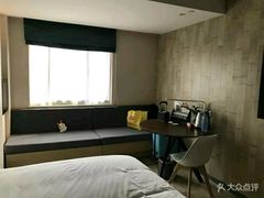 -美豪怡致酒店(上海长寿路店)