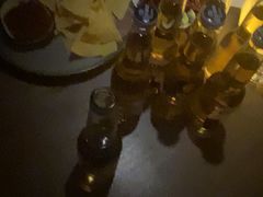 -FOUR PLAY BAR
