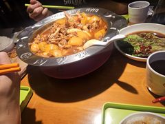 -钳小厨疯味1987肉蟹煲(美一城广场店)