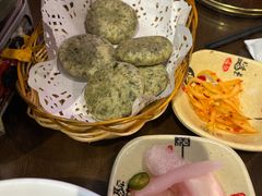 -富正毅三下锅·湘西韵味(天门山索道店)