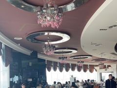 -荣誉国际酒店-云顶旋转餐厅