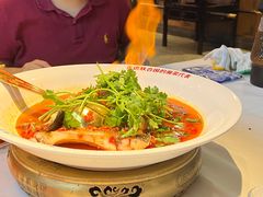 -坛宗剁椒鱼头(河西王府井店)