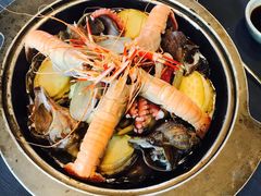 石锅原汁海鲜汇-鲁采LU STYLE(新天地店)