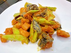 -聚友斋(陶瓷琉璃馆水晶街店)