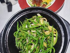 -鸭王烤鸭店(三里河店)