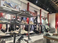 -SALOMON萨洛蒙(北京王府中环店)