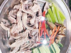 -李东农庄(中南百草园地标店)