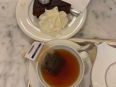 -Cafe Sacher(WIEN)