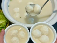-鱼头泡饭·湖北菜·非物质文化遗产(岳家嘴总店)