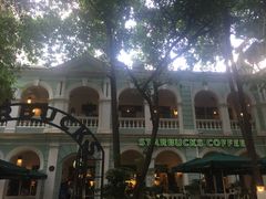 -星巴克臻选(广州沙面店)