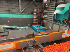 -极限PLAY运动娱乐新世界·团建派对潮玩休闲馆·室内蹦极高空游乐园