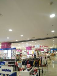 -孩子王(新北万达广场店)