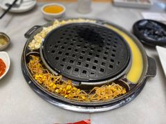 -韩宫宴烤肉·黑毛和牛·料理(金鹰店)