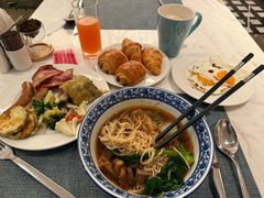 -深圳国际会展中心希尔顿酒店(前海华发冰雪世界店)