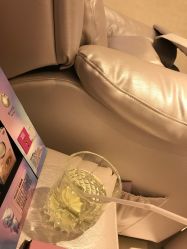 -孔雀手美甲美睫护理