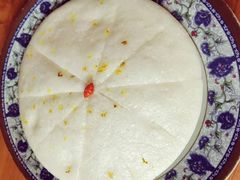 桂花米糕-炉小二铜锅牛蛙•川湘菜(三里屯店)