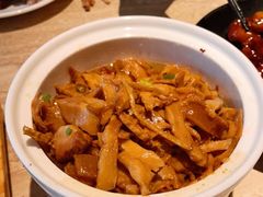 笋干红烧肉-佬肥猫(七宝宝龙店)