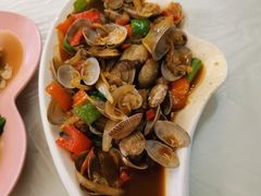 -覃记海鲜美食餐厅