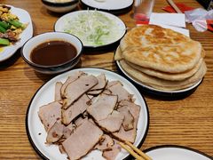 -李连贵酒家熏肉大饼(昆明街店)
