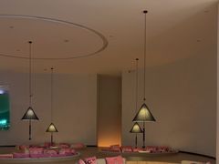 -涨巢·潮玩水疗局