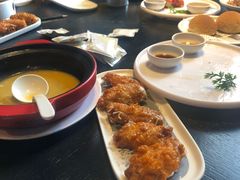 -蝴蝶里·粤菜·点心(龙湖天街&滨江店)