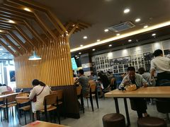 大堂-回味鸭血粉丝汤(南京站店)