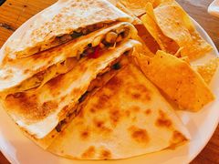 -CIN CIN CANTINA&BAR