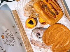 -玥儿弯弯手作烘焙(中海国际社区御城店)