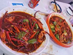 -海盗船. 龙虾烧烤. 酒馆