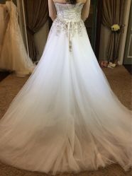 -LANYI COUTURE高级婚纱礼服改衣店
