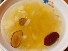 -咕嘟草帽鱼·牛奶一样的鲜鱼汤(包河万达广场创始店)