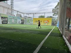 -飞梦少儿足球培训(塘桥校区)