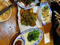 -蜗牛小馆醉乡民谣云南菜(惠新西里店)
