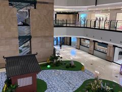 -梅龙镇广场