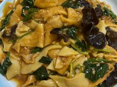 -溢心园香河肉饼总店