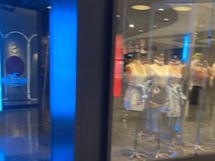 -Hollister(天环广场店)