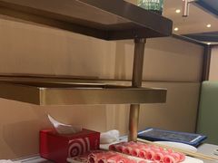 -海底捞火锅(新松江路店)