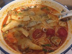 -美奈小馆·越南料理(中航城君尚购物中心店)