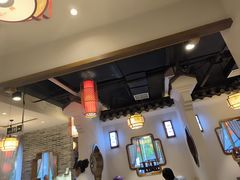 -万重锦·人文川菜馆(骡马市店)