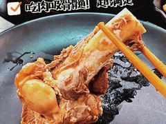-沪小胖小龙虾(淮海中路旗舰店)