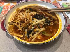 -丽丽三鲜螺蛳粉(田林路店)