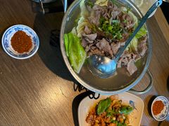 -肖四女乐山跷脚牛肉(世博源店)