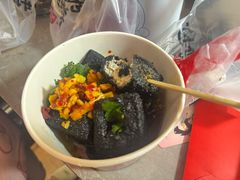 -黑色经典臭豆腐·湖南特产(坡子街店)