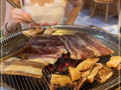 -闻老头·菊花炭烤肉(D11店)