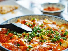 豆腐烧脑花-乐山食古香跷脚牛肉