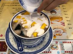 -广信牛奶甜品世家(台东店)